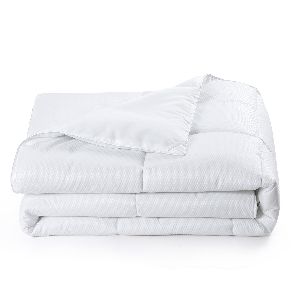 Down vs. Down Alternative Comforter Which Is Best for You? — Bafode